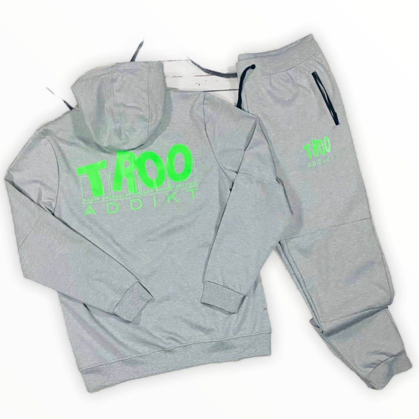 TROOADDIKT Tracksuit - Women's